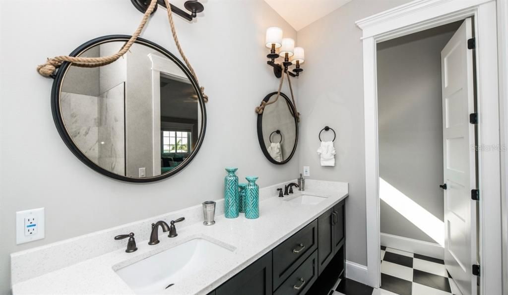 Bathroom, Dual Sink Vanities, Interior