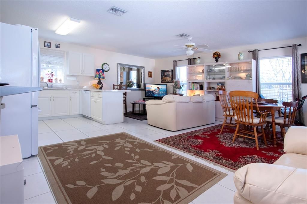 Dining room, Interior, Kitchen, Living room