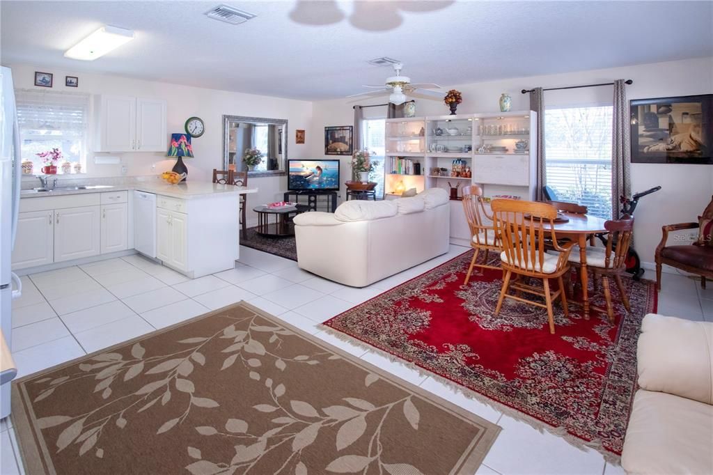 Dining room, Interior, Kitchen, Living room