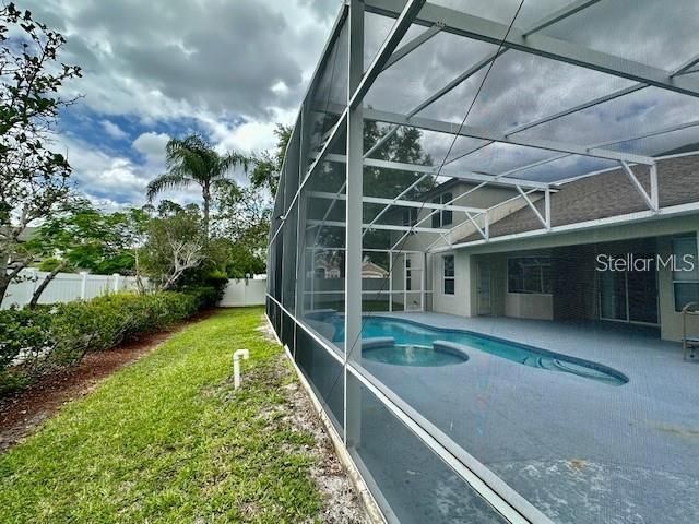 Exterior, Glass Ceilings, Pool, Sun Room
