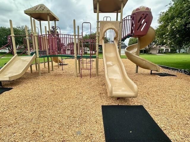 Backyard, Exterior, Playground