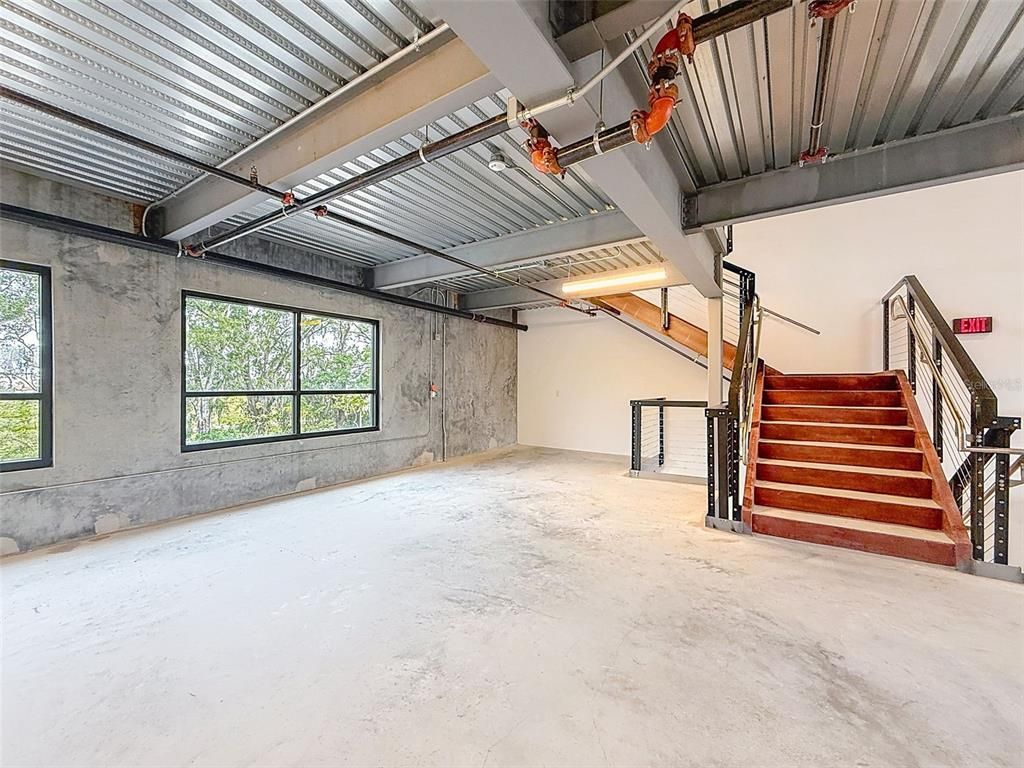 Garage, Interior, Marble Walls