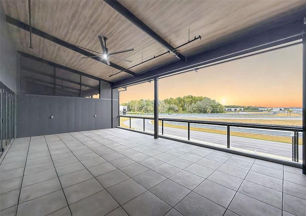 Interior, Sun Room, Water