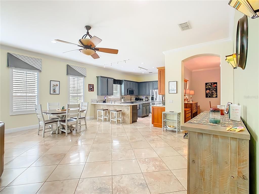 Dining room, Interior, Kitchen, Recessed Lighting