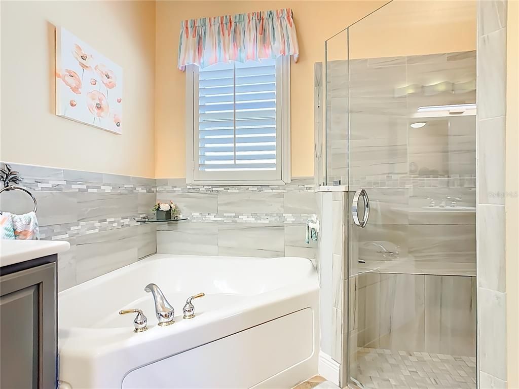 Bathroom, Glass Shower, Interior, Washer
