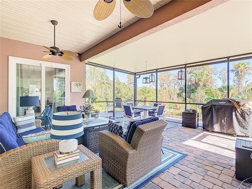 Dining room, Interior, Living room, Sun Room