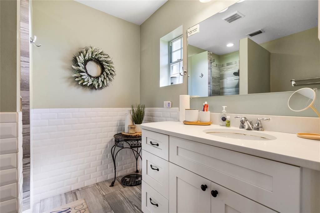 Bathroom, Interior, Recessed Lighting, Wood Texture Flooring