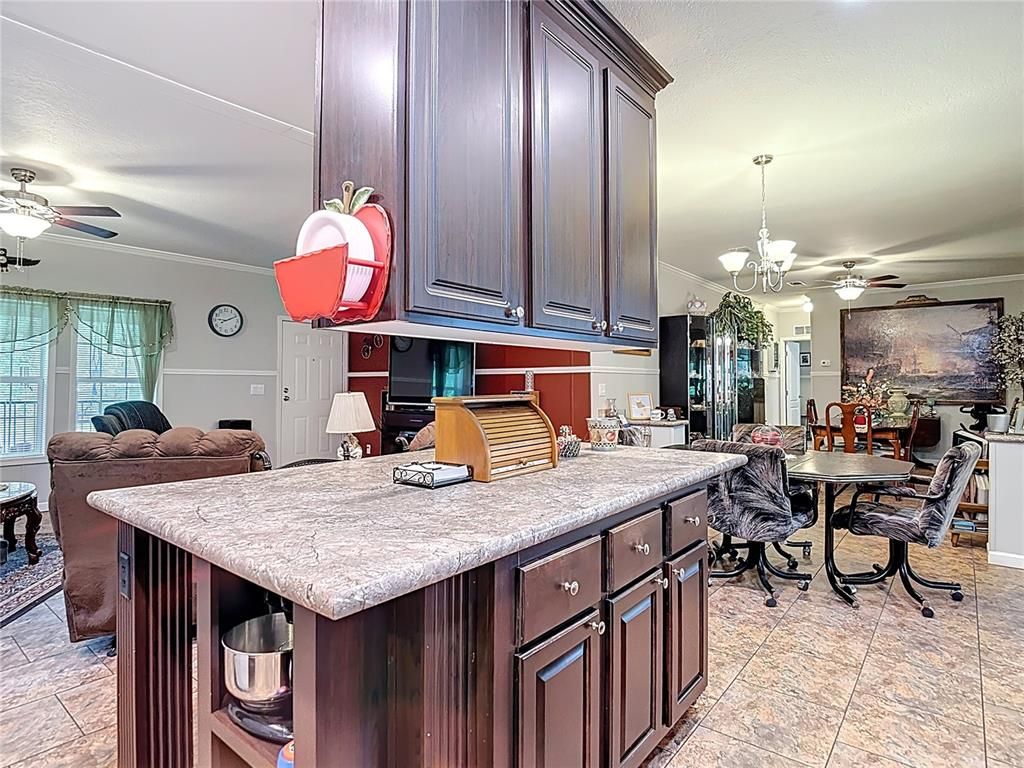 Chandelier, Dining room, Interior, Kitchen