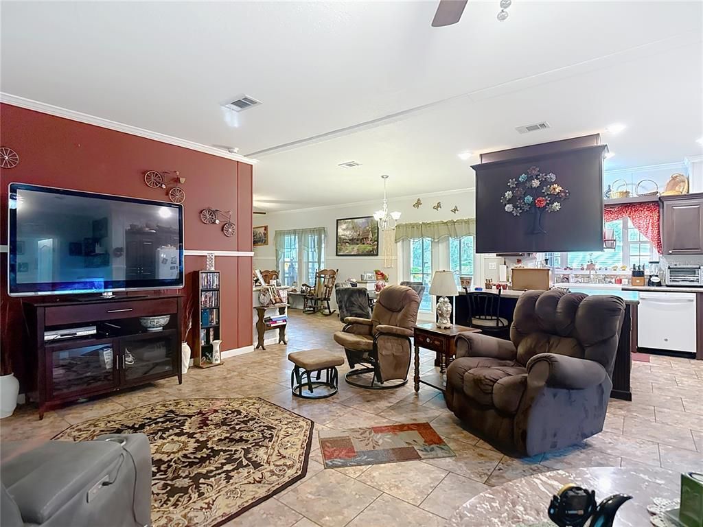 Dining room, Interior, Kitchen, Living room, Pendant Lights, Recessed Lighting