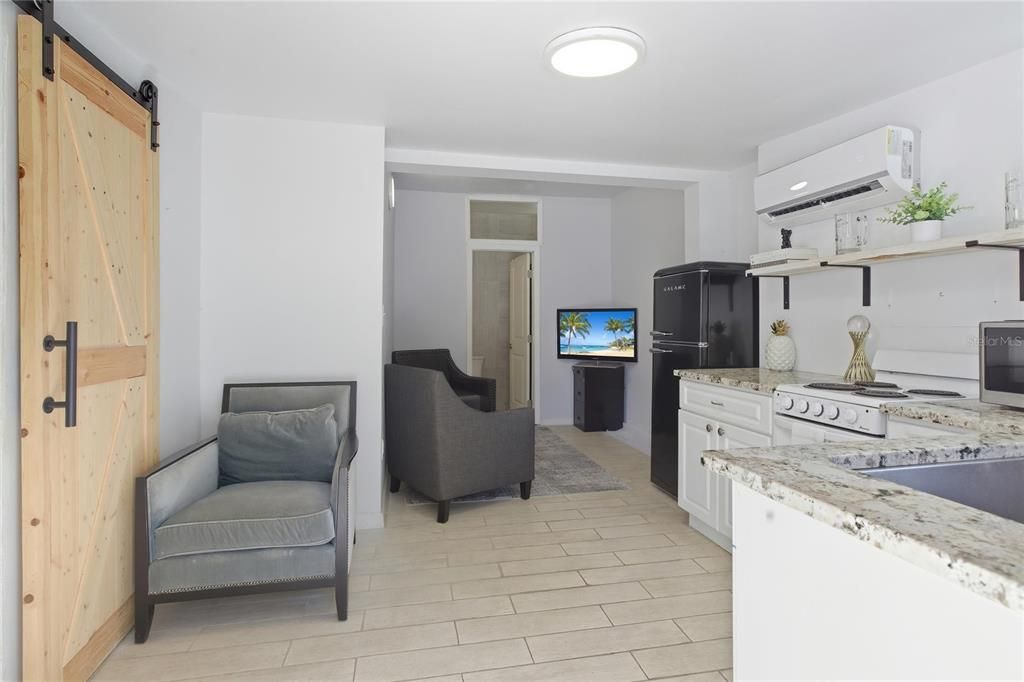 Interior, Kitchen, Recessed Lighting