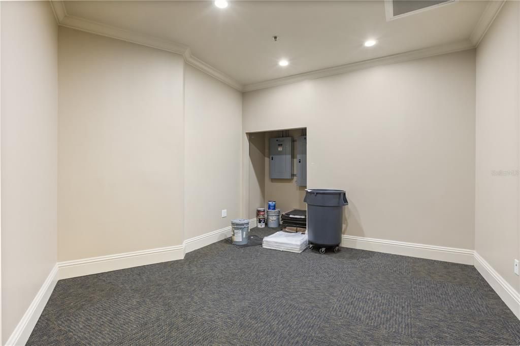 Interior, Recessed Lighting