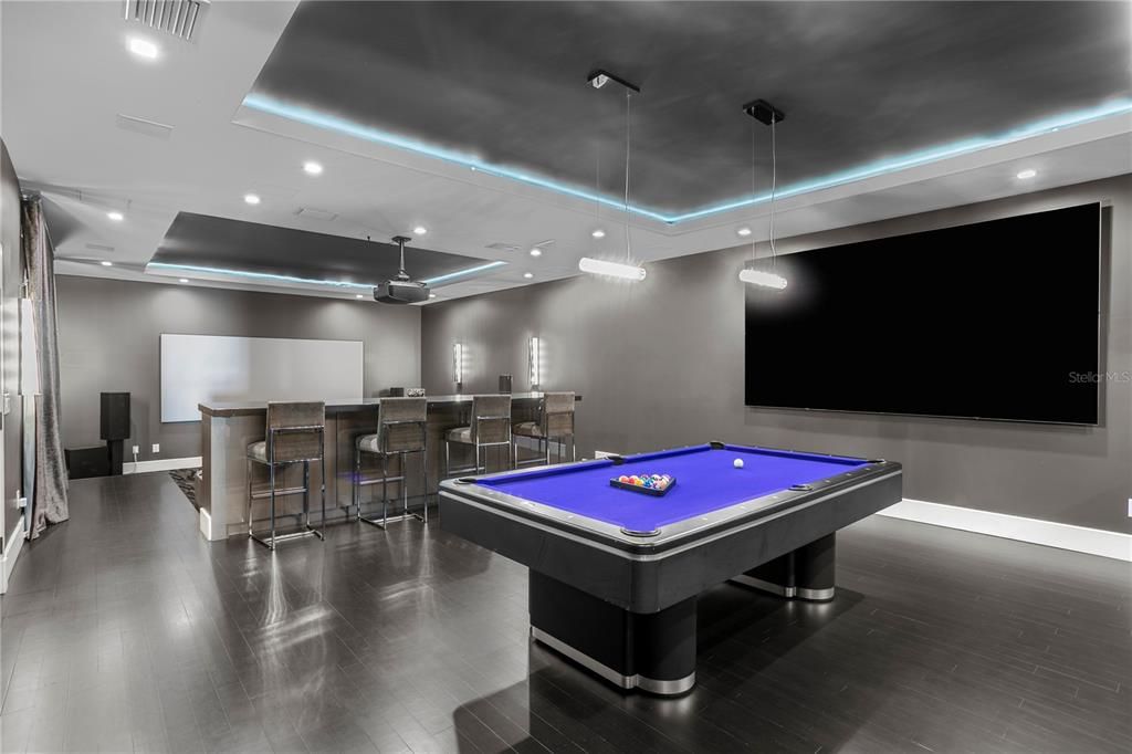 Billiard Table, Game Room, Interior, Pendant Lights, Recessed Lighting, Wood Texture Flooring