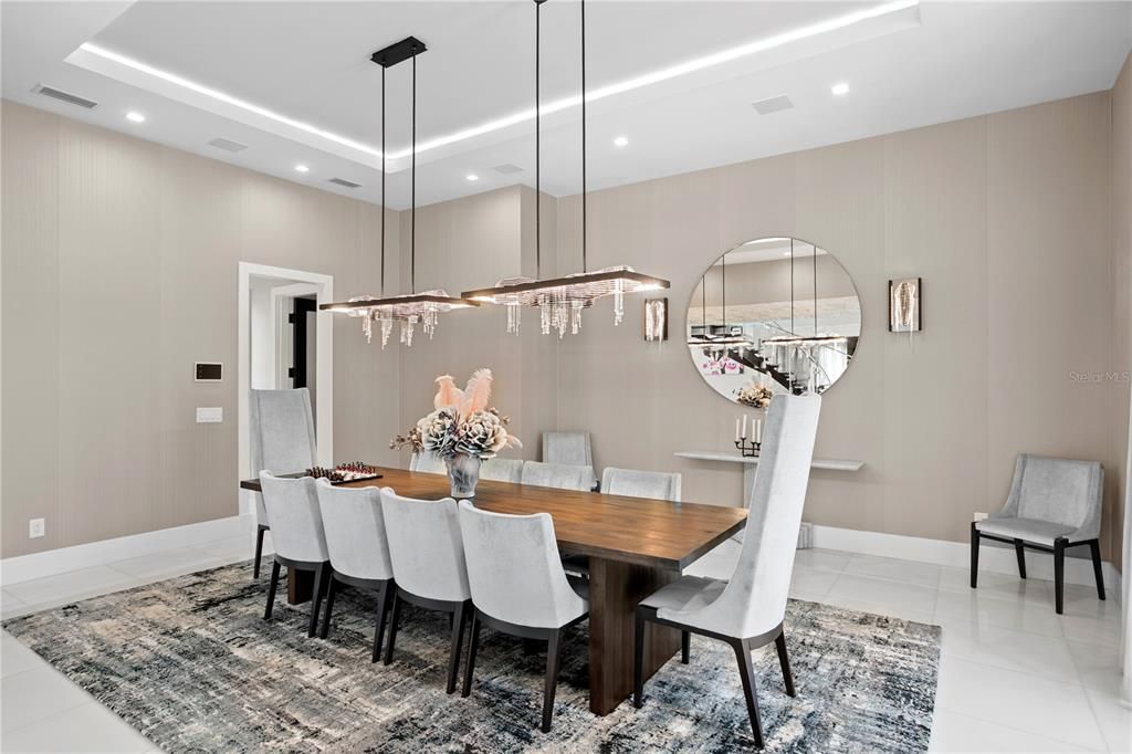 Dining room, Interior, Pendant Lights, Recessed Lighting