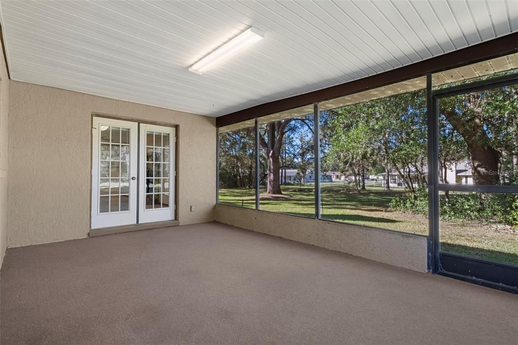 Empty room, Interior, Sun Room