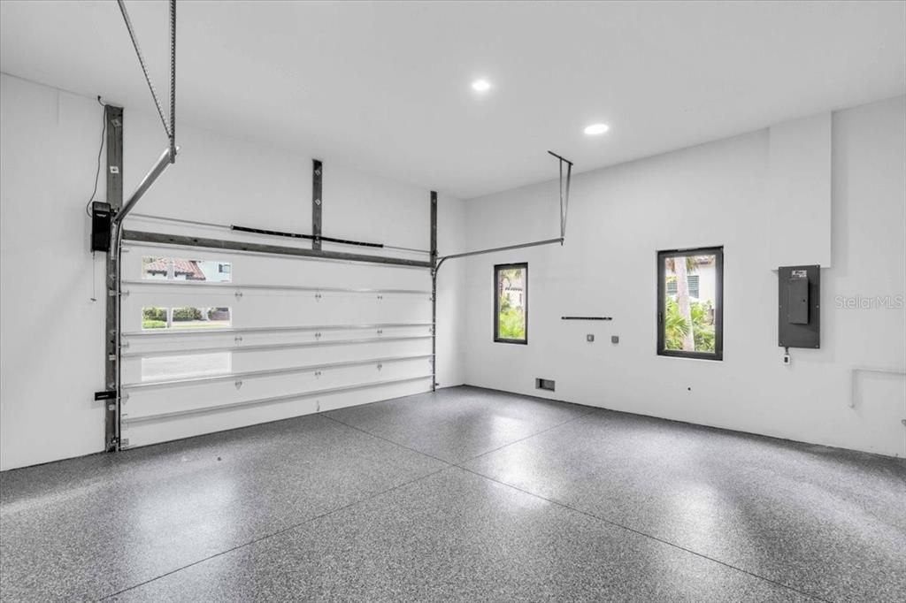 Garage, Interior, Recessed Lighting