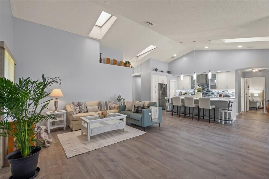 Interior, Kitchen, Living room, Pendant Lights, Recessed Lighting, Wood Texture Flooring