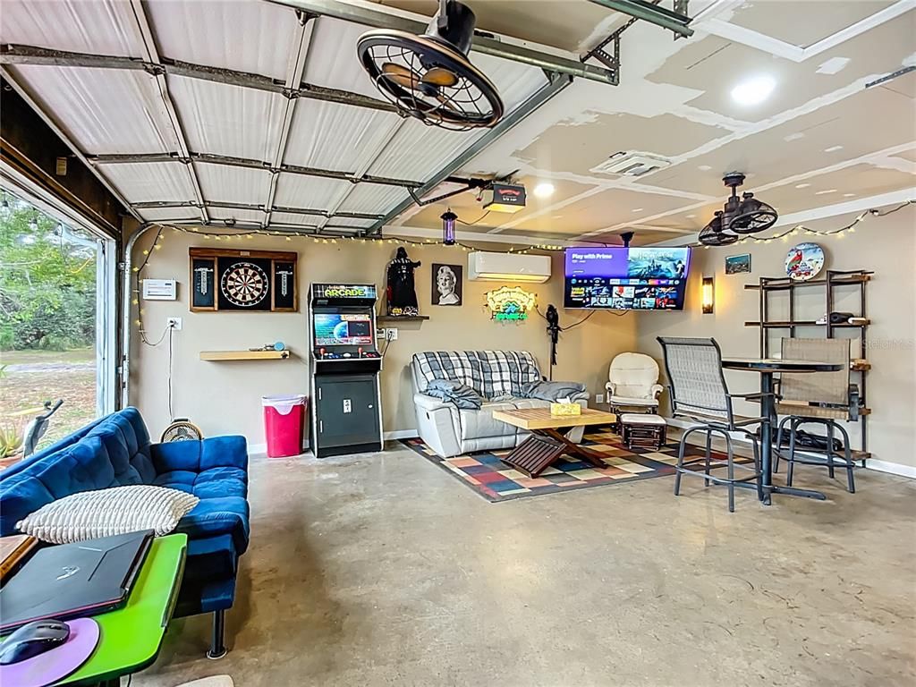 Garage, Interior, Recessed Lighting