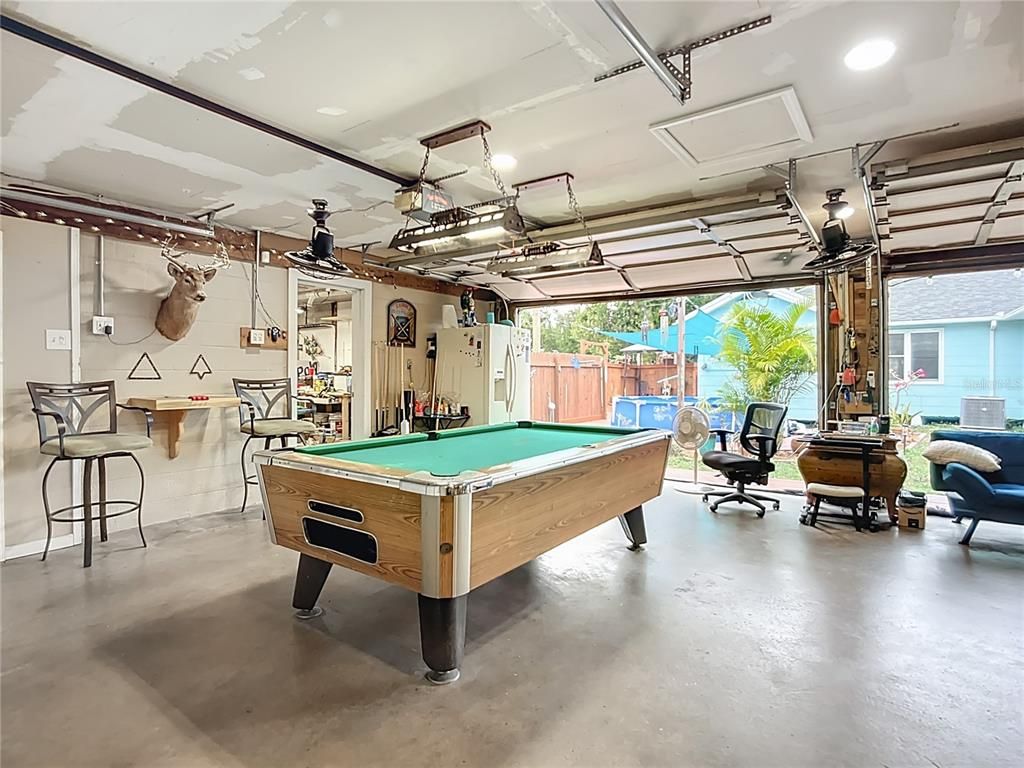 Billiard Table, Game Room, Garage, Interior