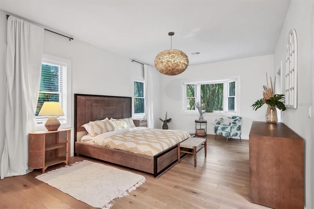 Bedroom, Interior, Pendant Lights, Wood Texture Flooring