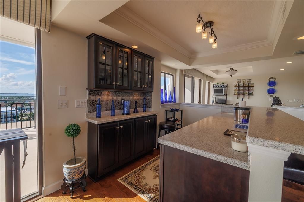 Interior, Recessed Lighting, Water, Wood Texture Flooring