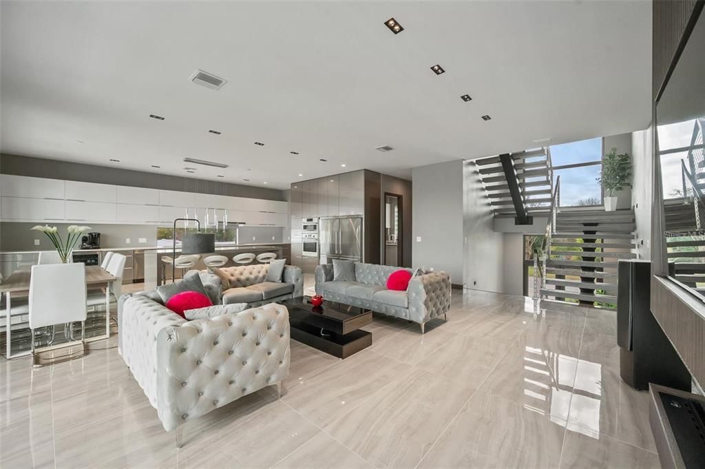 Dining room, Interior, Kitchen, Living room, Pendant Lights, Recessed Lighting, Stainless Steel Appliances