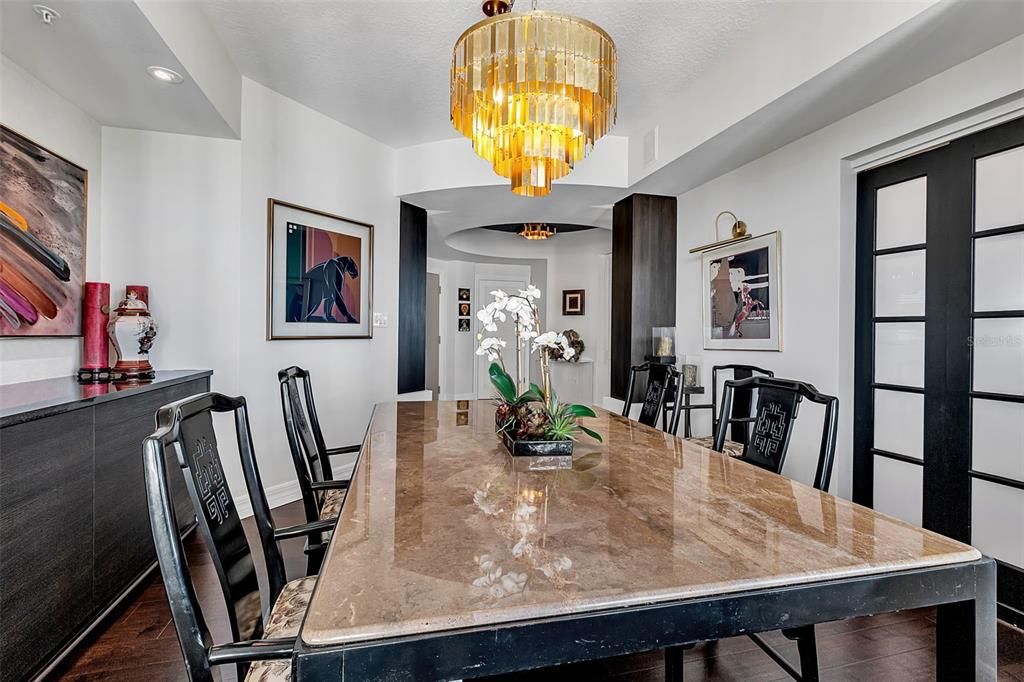 Chandelier, Dining room, Interior, Recessed Lighting, Wood Texture Flooring
