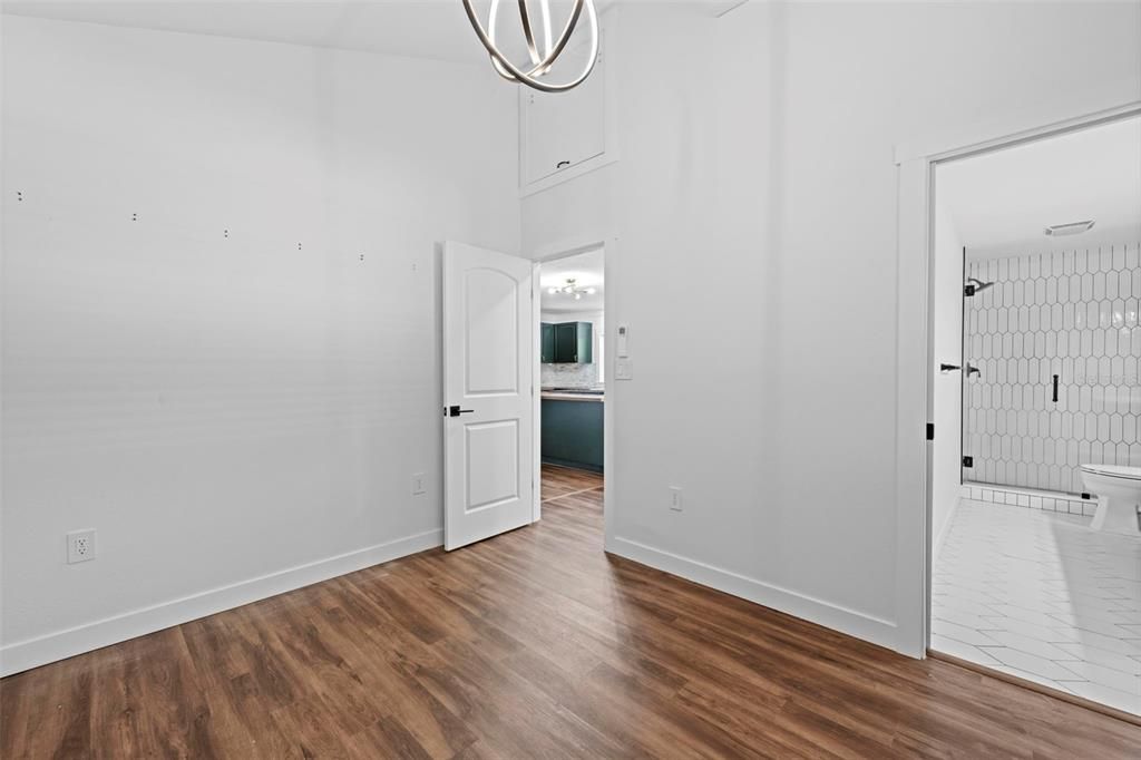 Bathroom, Empty room, Interior, Pendant Lights, Wood Texture Flooring