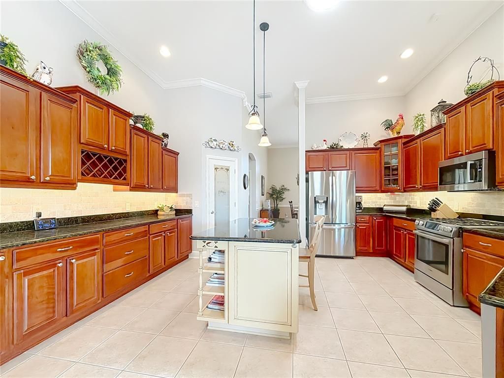 Interior, Kitchen, Pendant Lights, Recessed Lighting, Stainless Steel Appliances