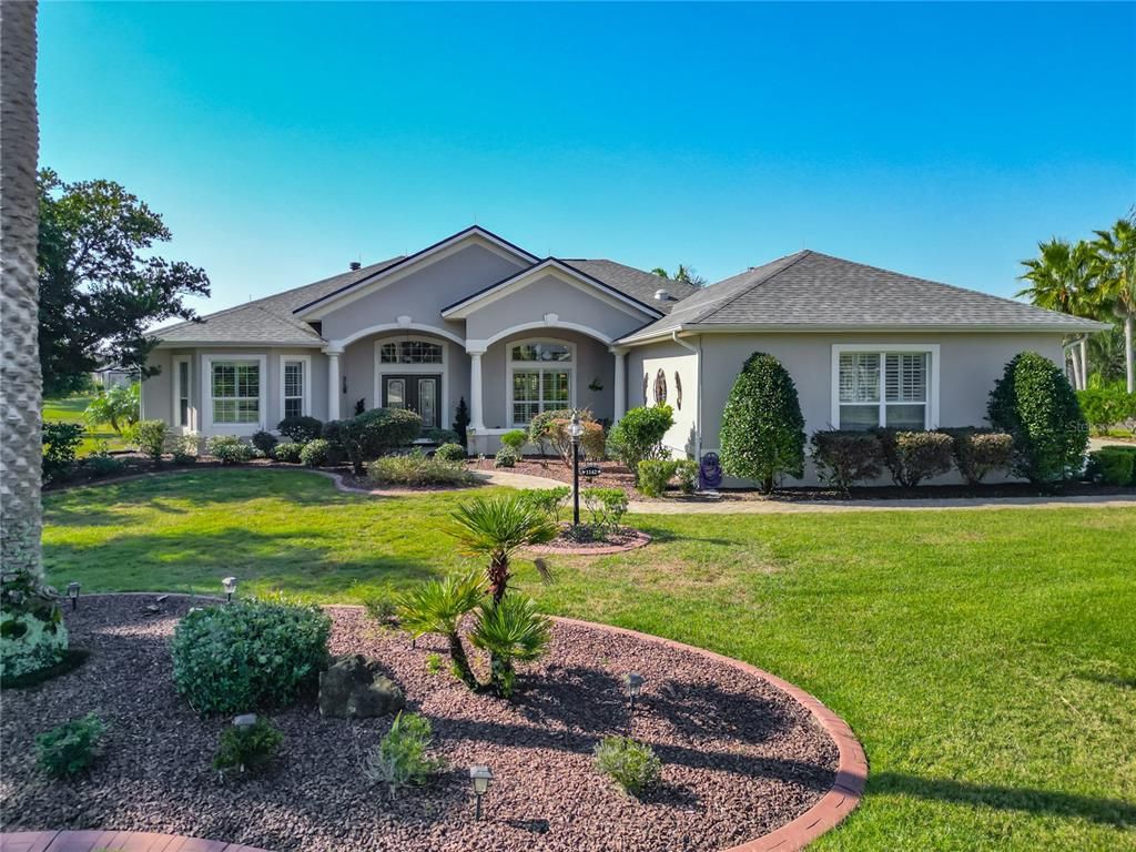 Backyard, Exterior, Facade, Ranch