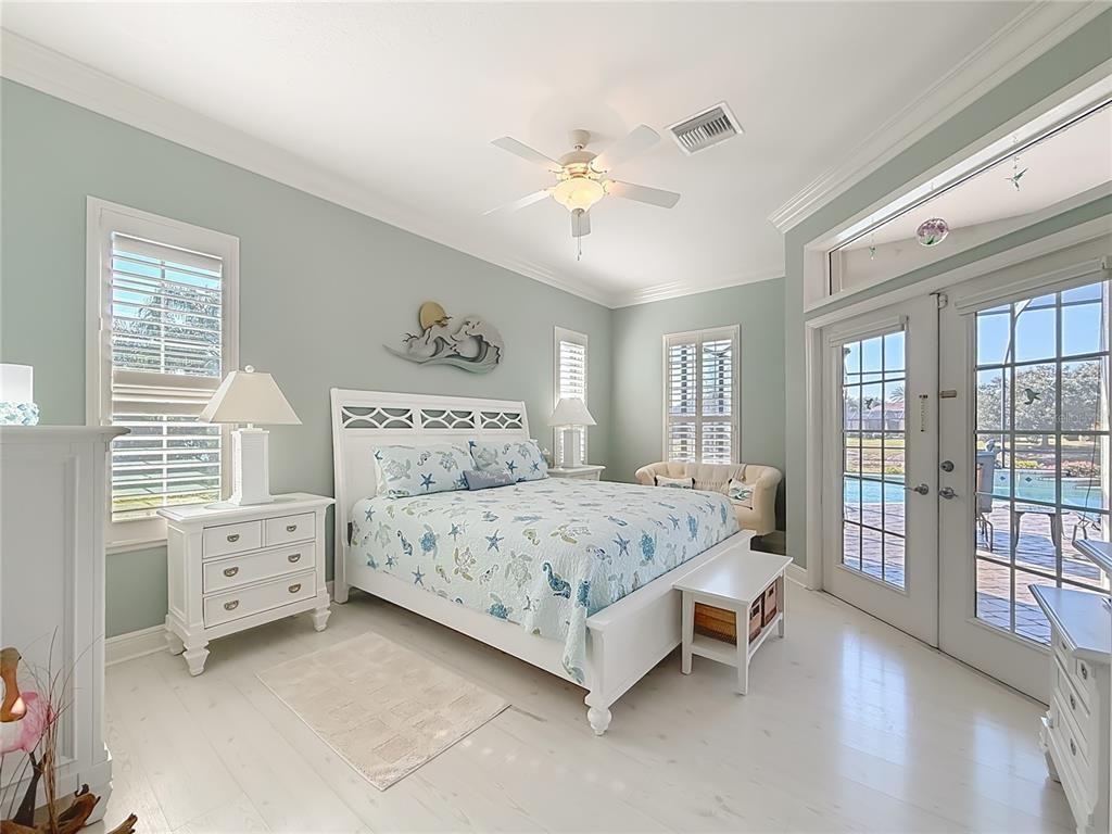 Bedroom, Interior, Water, Wood Texture Flooring