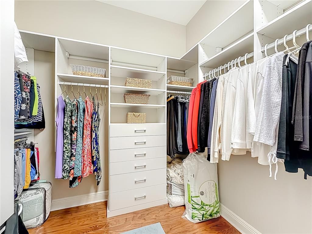 Interior, Walk-in Closets, Wood Texture Flooring