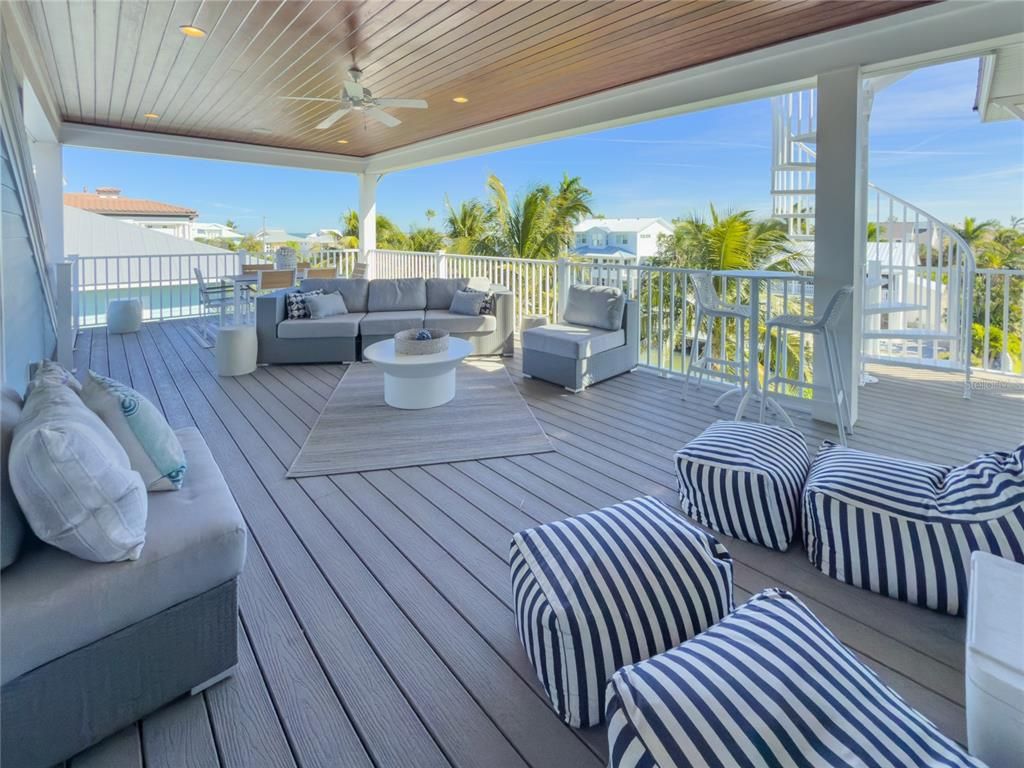 Exterior, Recessed Lighting