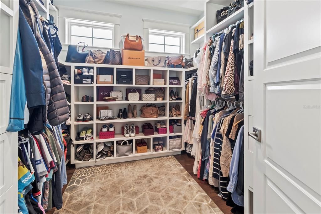 Interior, Walk-in Closets
