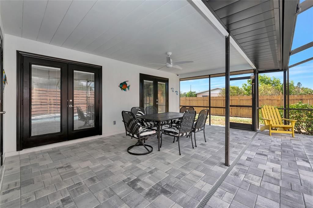 Dining room, Interior, Sun Room
