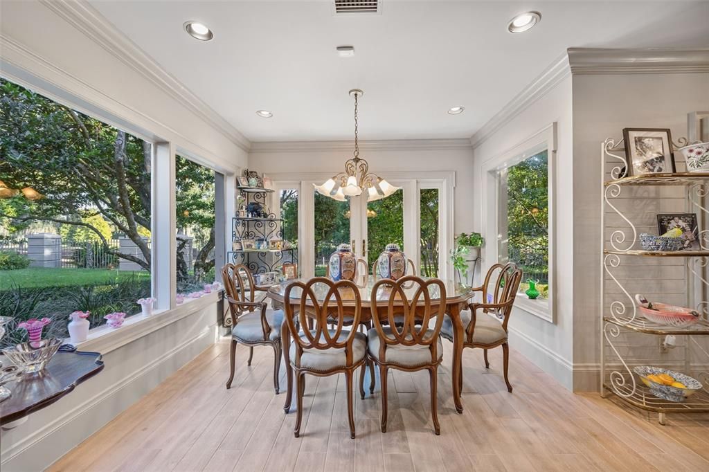 Dining room, Interior, Pendant Lights, Recessed Lighting, Wood Texture Flooring