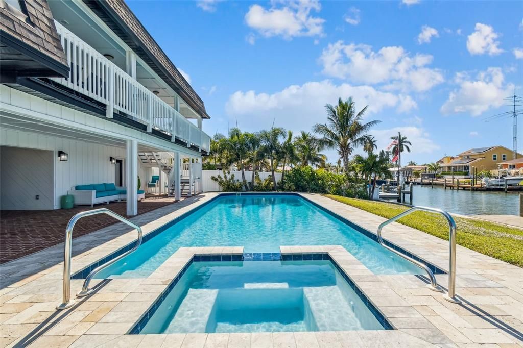 Exterior, Pool, Water