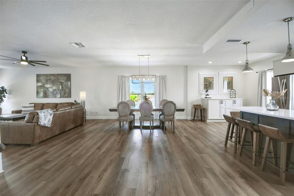 Dining room, Interior, Kitchen, Living room, Pendant Lights, Recessed Lighting, Wood Texture Flooring