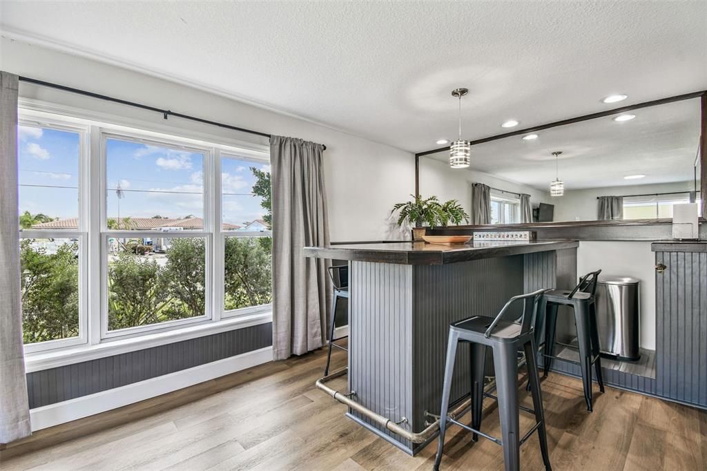 Interior, Pendant Lights, Recessed Lighting, Wood Texture Flooring