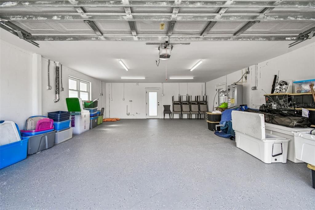 Garage, Interior, Washer