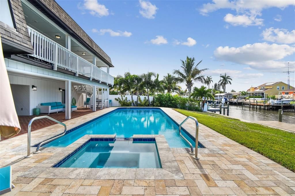 Exterior, Pool, Water