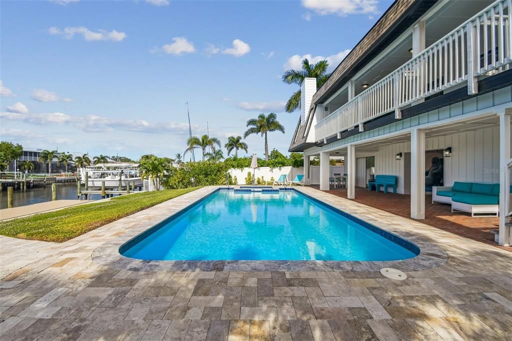 Exterior, Pool, Water