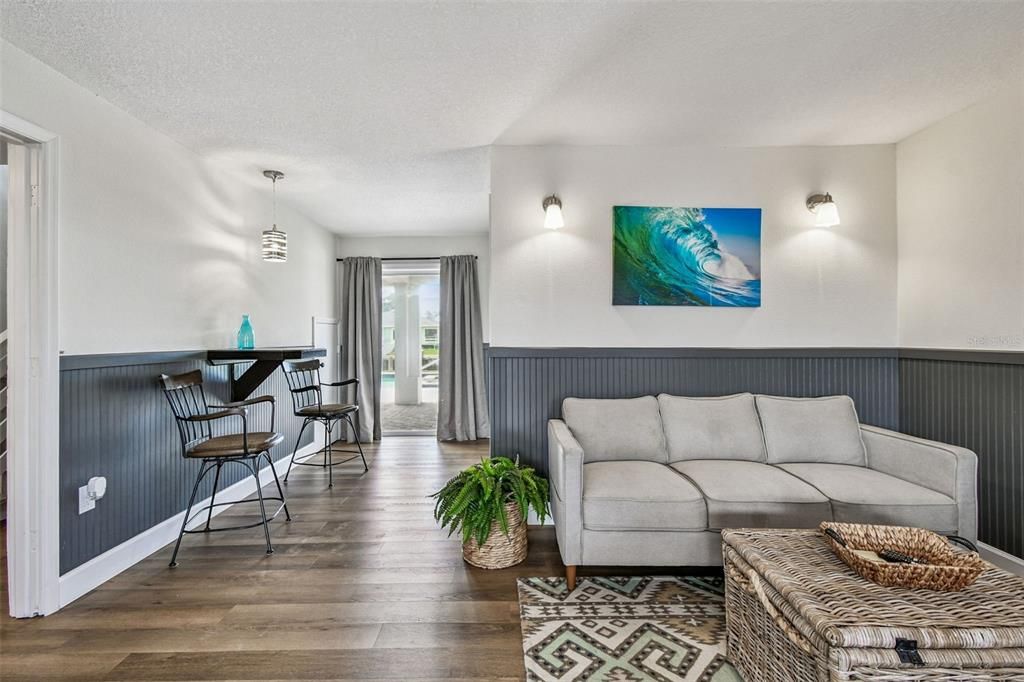 Interior, Living room, Pendant Lights, Wood Texture Flooring