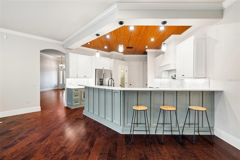 Interior, Kitchen, Recessed Lighting, Wooden Ceilings, Wood Texture Flooring