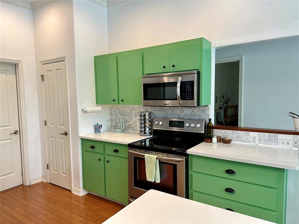 Interior, Kitchen, Stainless Steel Appliances, Wood Texture Flooring