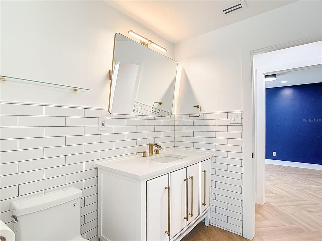 Bathroom, Interior, Recessed Lighting, Wood Texture Flooring