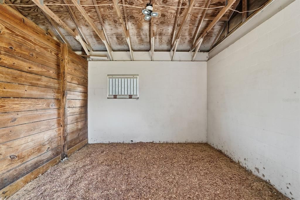 Empty room, Interior, Wooden Beams, Wooden Ceilings, Wooden Walls