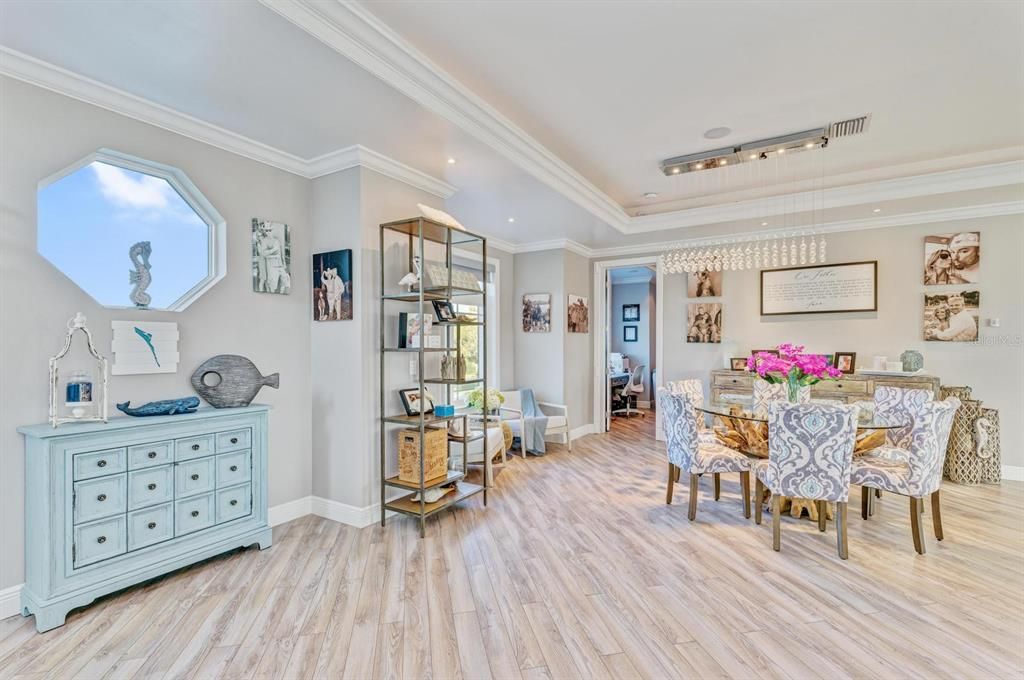 Dining room, Interior, Pendant Lights, Recessed Lighting, Wood Texture Flooring