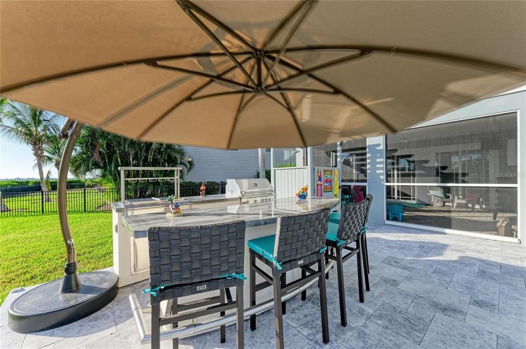 Exterior, Outdoor Kitchen