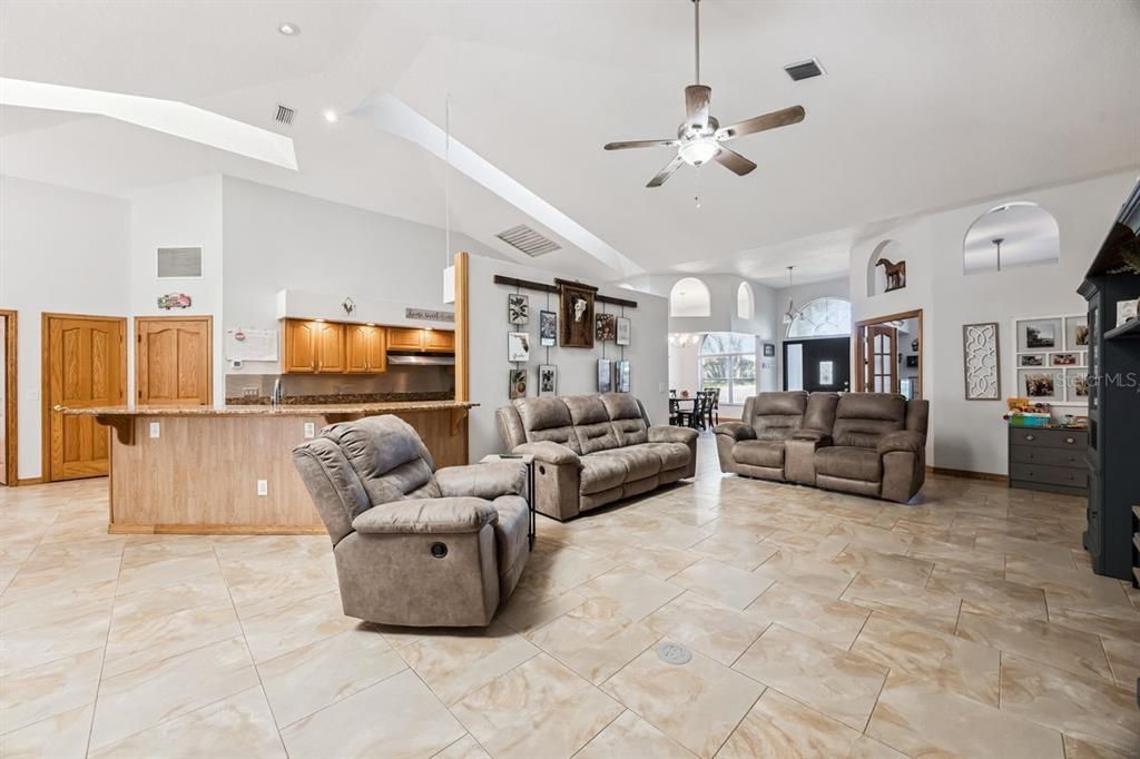 Interior, Kitchen, Living room, Recessed Lighting