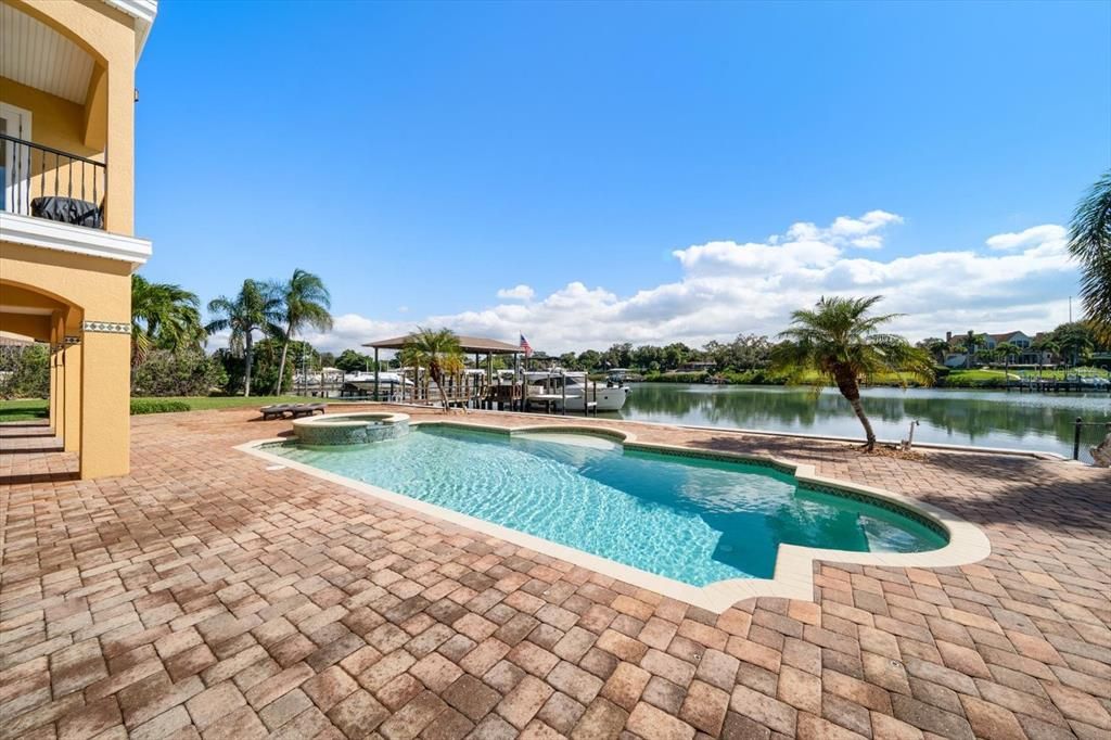 Exterior, Pool, Water